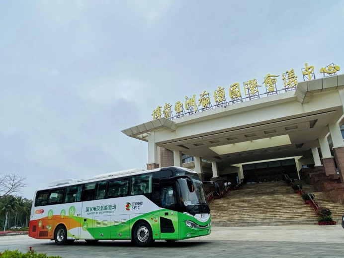 14 博鰲論壇保障車輛-國(guó)電投.png