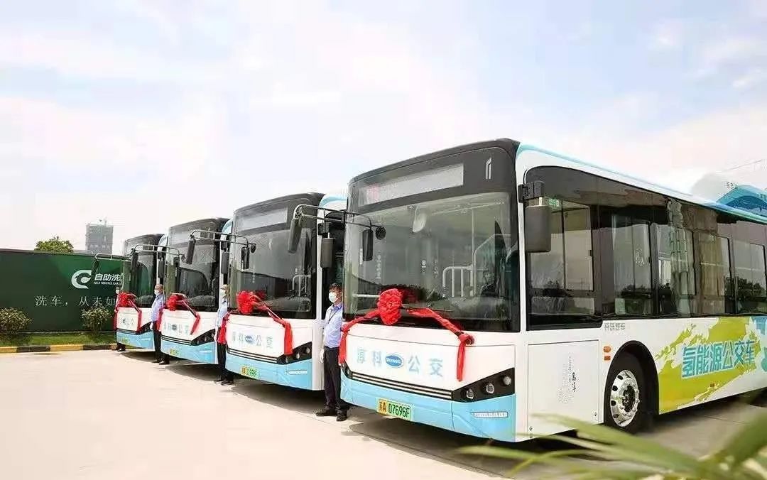 15 開沃10.5米氫能源公交車-氫藍(lán)時(shí)代.jpg